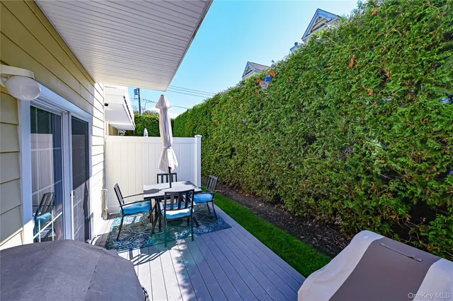 $579,000 | 403 Tracy Lane, Patchogue, NY 11772