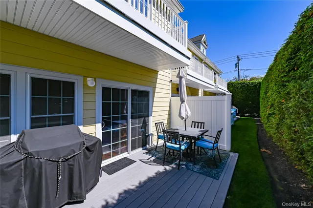 $579,000 | 403 Tracy Lane, Patchogue, NY 11772