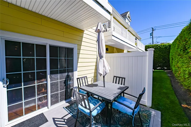 $579,000 | 403 Tracy Lane, Patchogue, NY 11772