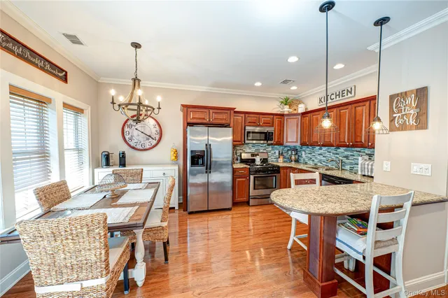 $579,000 | 403 Tracy Lane, Patchogue, NY 11772