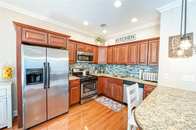 $579,000 | 403 Tracy Lane, Patchogue, NY 11772