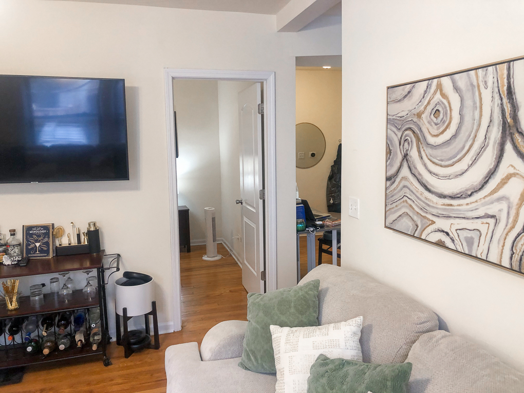 2833 North Cambridge Avenue, Unit 3B Chicago, IL 60657 - Photo 9 of 10