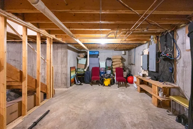 $599,900 | 13 Sheffield Avenue, Lewiston, ME 04240