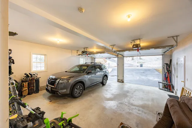 $599,900 | 13 Sheffield Avenue, Lewiston, ME 04240