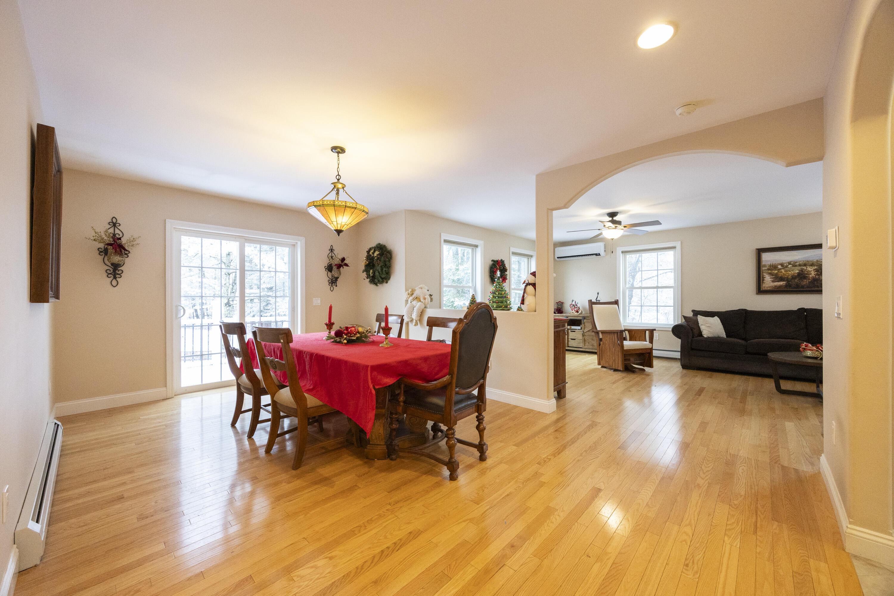 13 Sheffield Avenue Lewiston, ME 04240 - Photo 8 of 50 IMG_0040