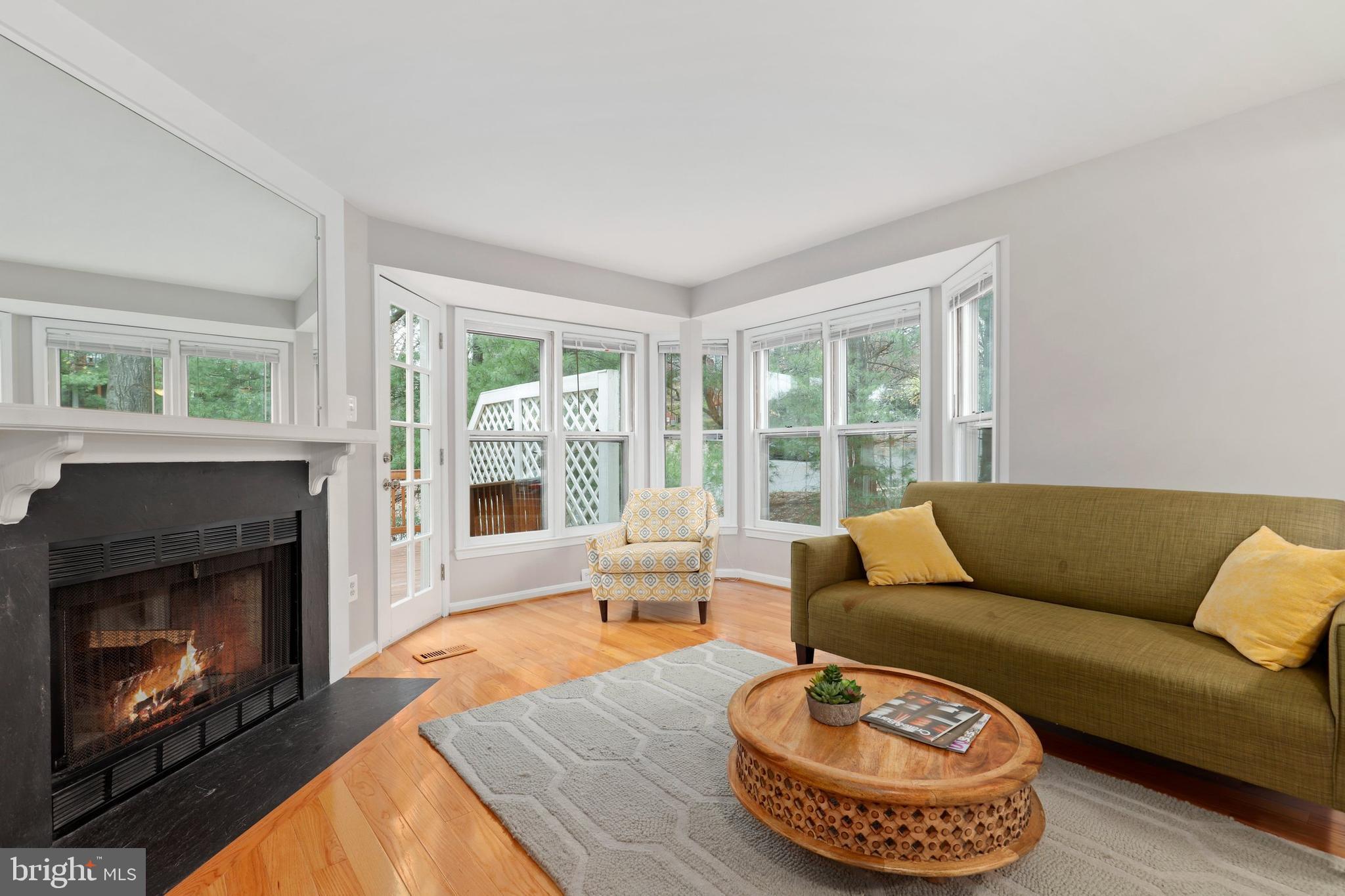 11900 Crosswind Court Reston, VA 20194 - Photo 6 of 26 Gallery Image 6