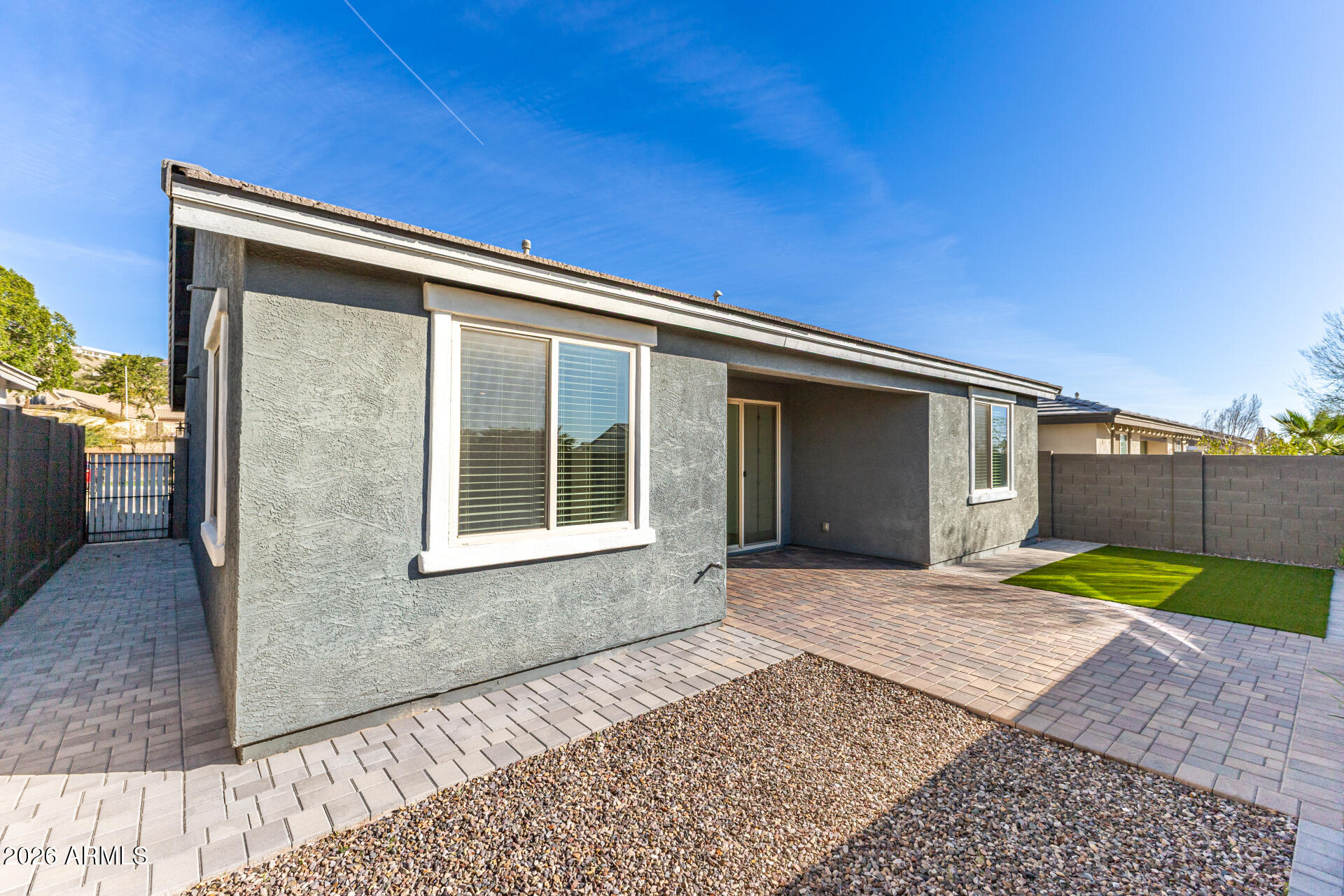735 East Marblewood Way Phoenix, AZ 85048 - Photo 33 of 35 a front view of a house with a yard