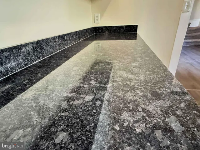 $249,000 | 33 Lafayette Avenue, Hamilton, NJ 08610