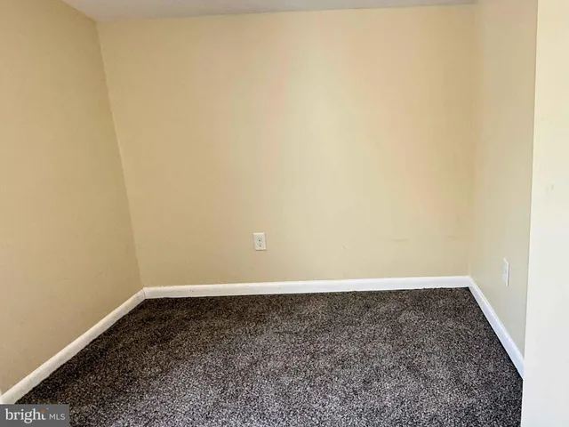 $249,000 | 33 Lafayette Avenue, Hamilton, NJ 08610