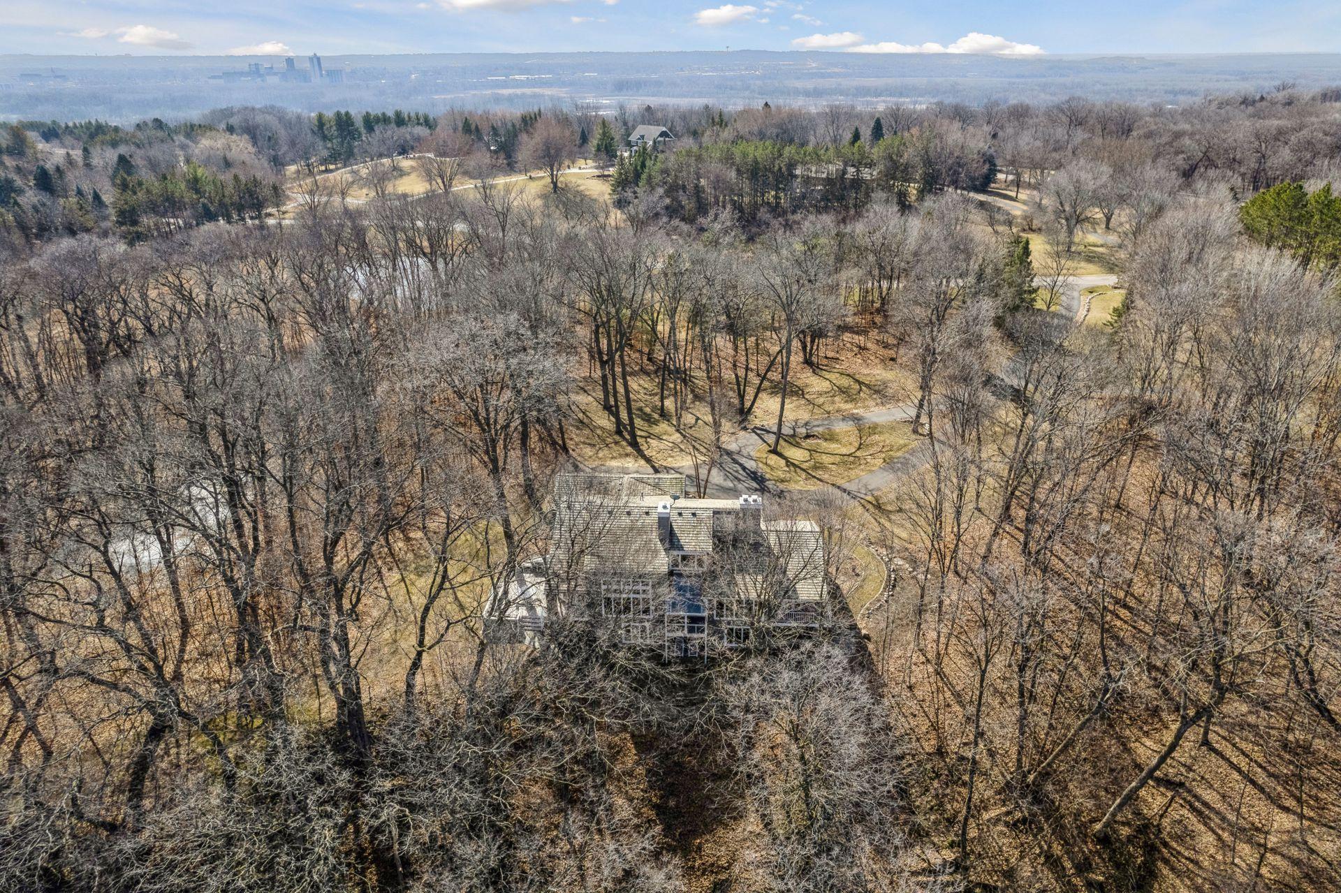 1350 Hesse Farm Road Chanhassen, MN 55318 - Photo 63 of 81 Gallery Image 63