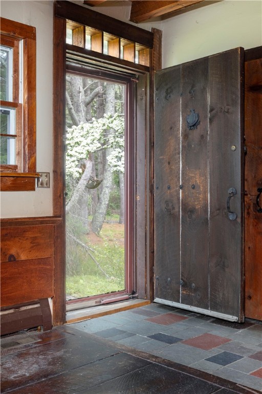 84 Skunk Hill Road Hopkinton, RI 02832 - Photo 4 of 27