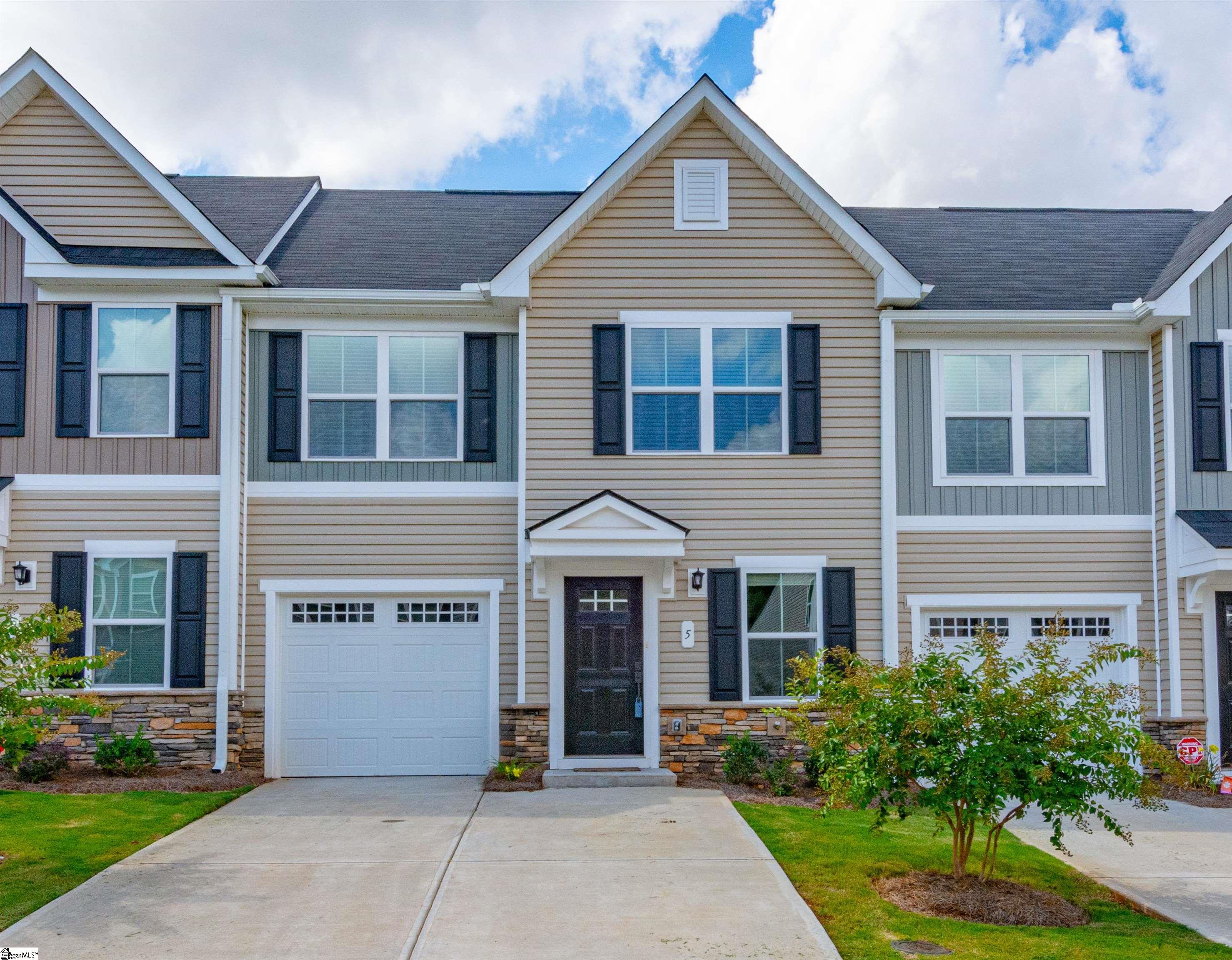 5 Englefield Drive Fountain Inn, SC 29644 - Photo 1 of 26 Gallery Image 1
