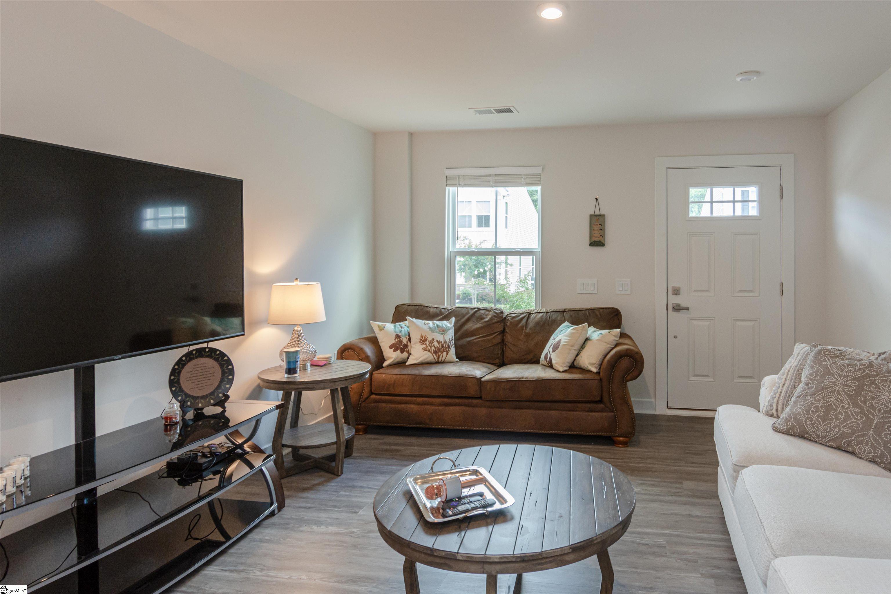 5 Englefield Drive Fountain Inn, SC 29644 - Photo 16 of 26 Gallery Image 16