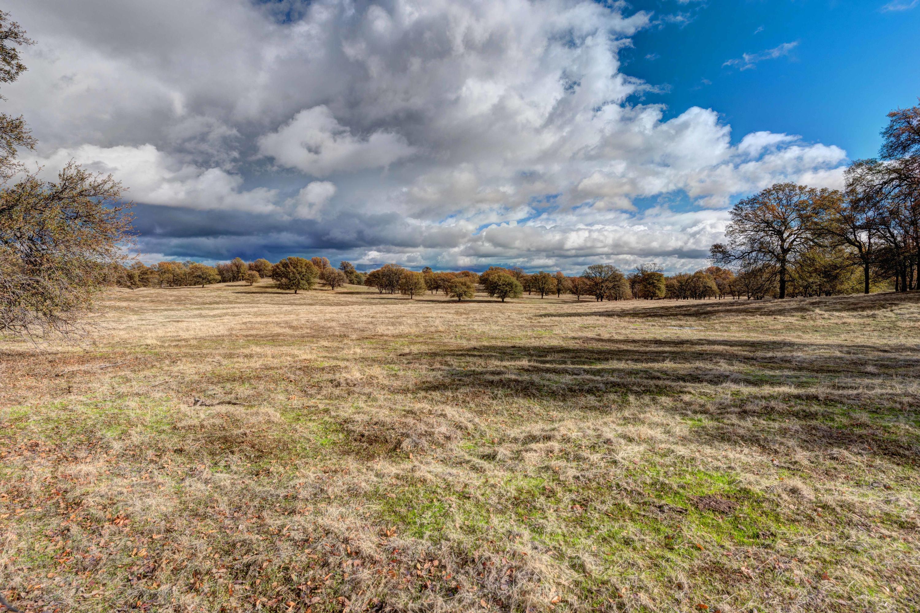 13711 Gas Point Road Igo, CA 96047 - Photo 25 of 29 a view of an ocean