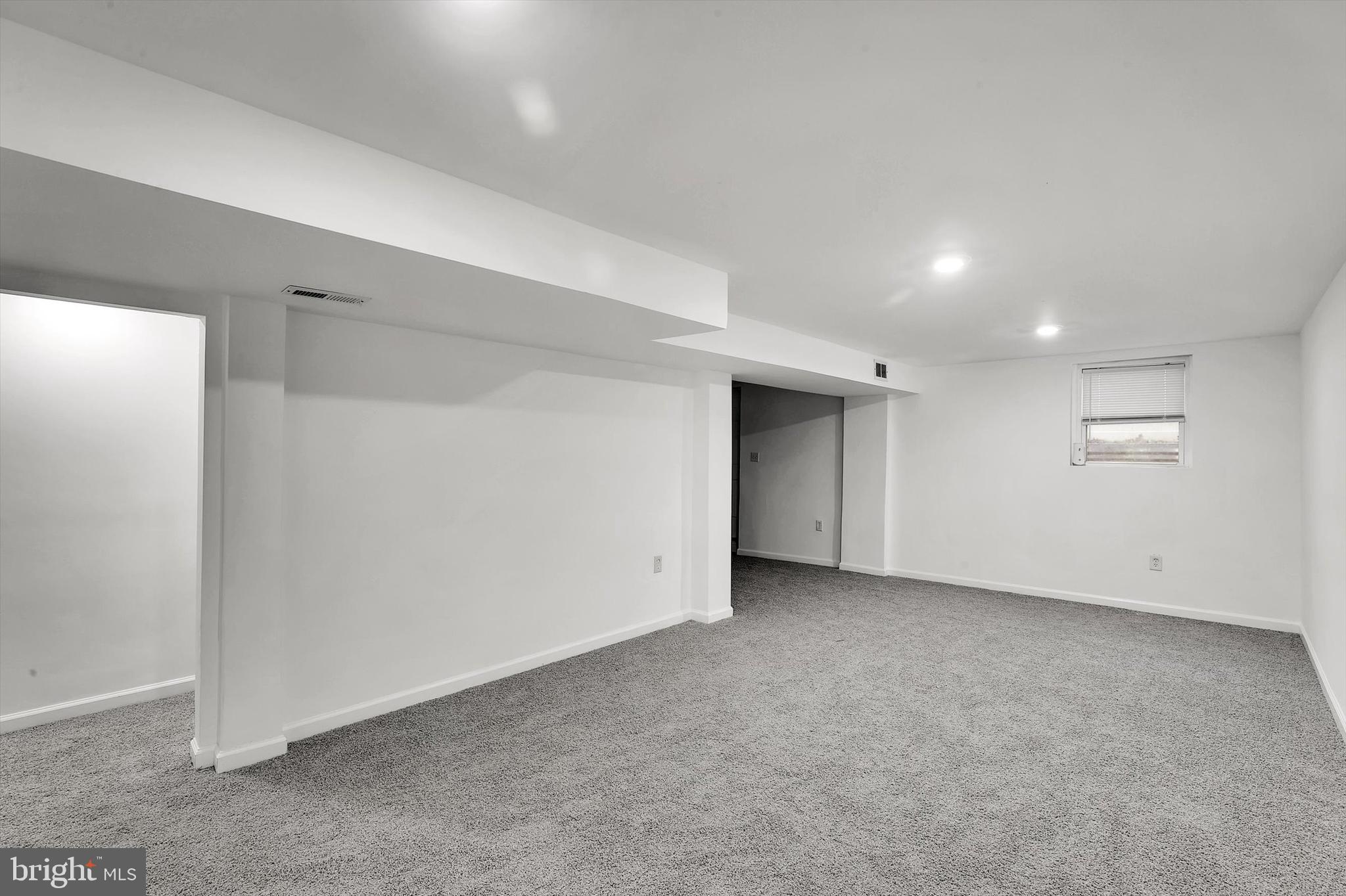 560 Edwards Drive Odenton, MD 21113 - Photo 24 of 39 an empty room with a empty space and windows