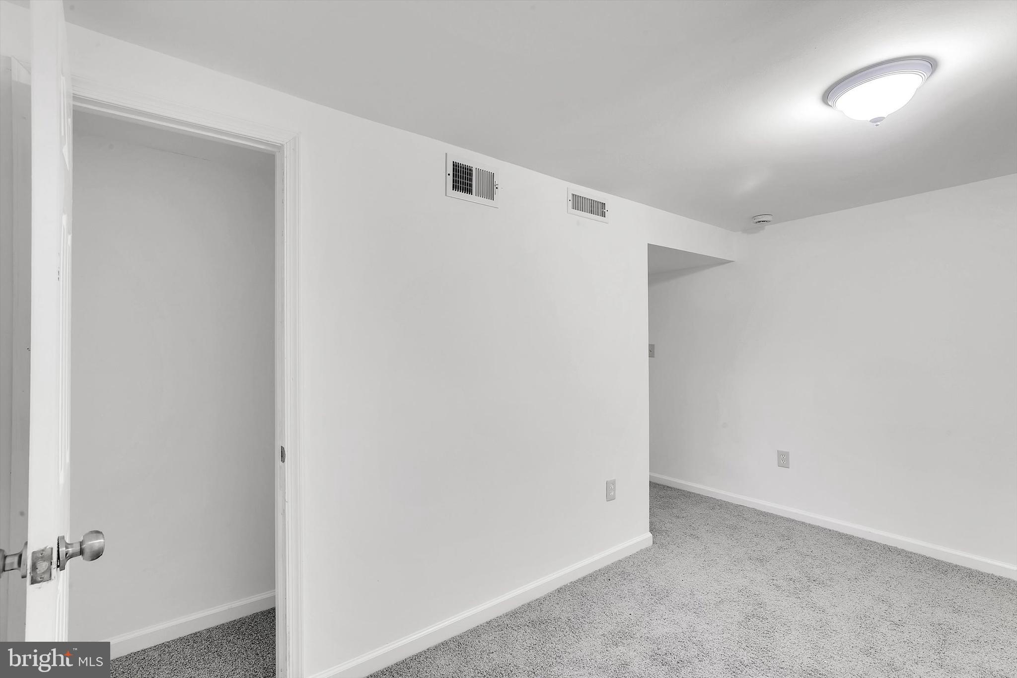 560 Edwards Drive Odenton, MD 21113 - Photo 33 of 39 a view of an empty room