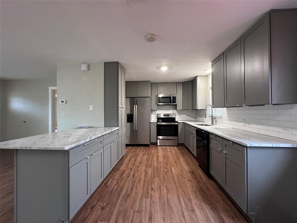 209 West County Line Road Royse City, TX 75189 - Photo 7 of 16