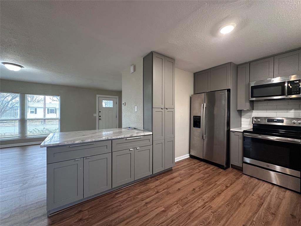 209 West County Line Road Royse City, TX 75189 - Photo 8 of 16