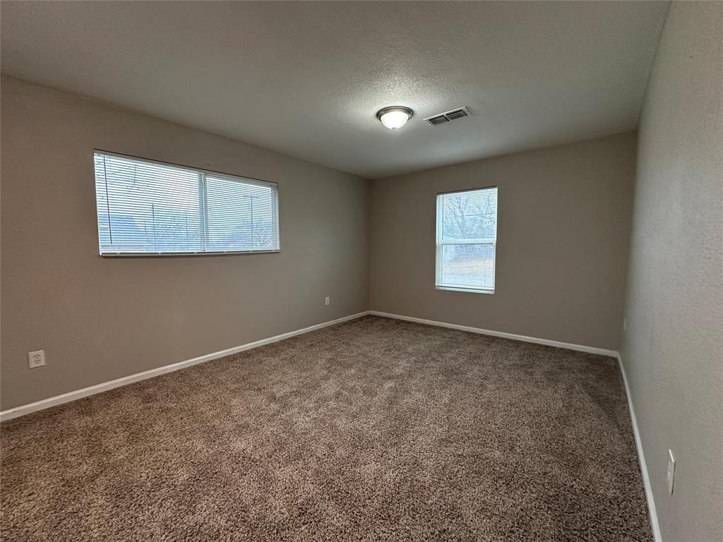 209 West County Line Road Royse City, TX 75189 - Photo 9 of 16