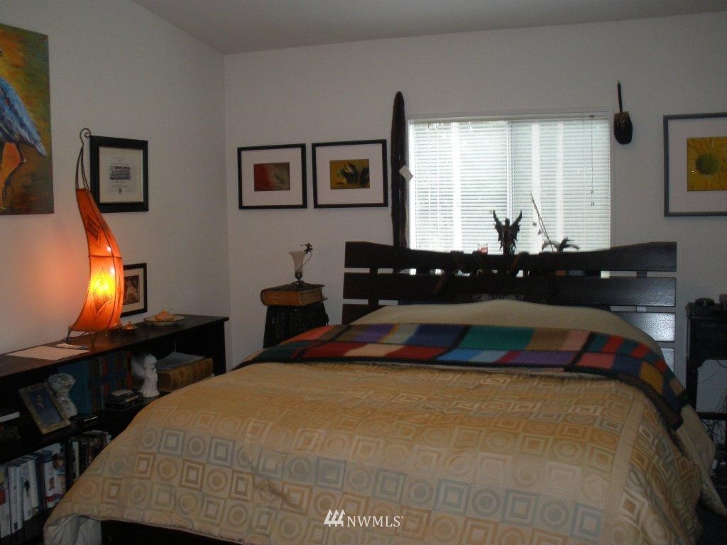 7864 Bailey Road Clinton, WA 98236 - Photo 11 of 11 Gallery Image 11