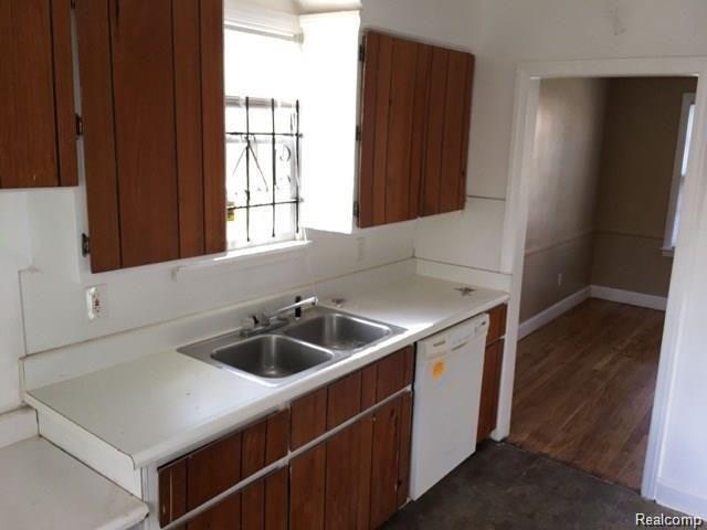 15744 Ferguson Street Detroit, MI 48227 - Photo 5 of 10