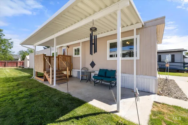 $84,900 | 227 Silver City Drive, Boise, ID 83713
