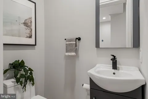 $639,900 | 909 South 25th Street, Philadelphia, PA 19146