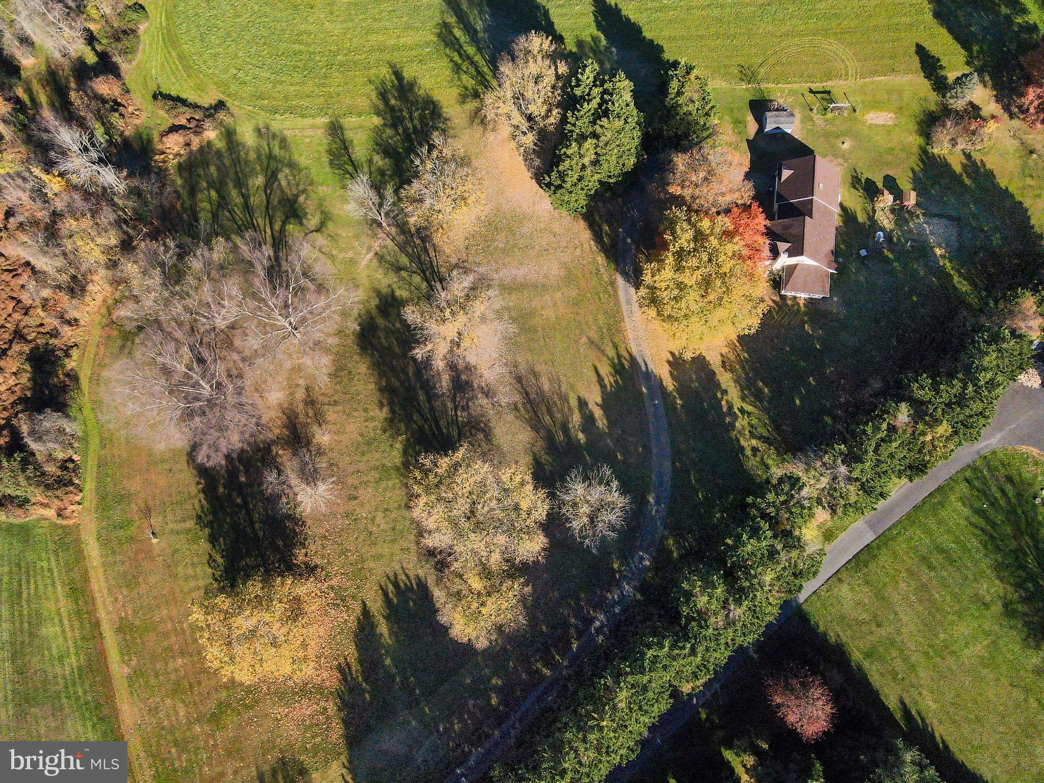 8 North Shah Road Elkton, MD 21921 - Photo 2 of 37 Welcome to 8 N Shah Drive 3.74 private acres