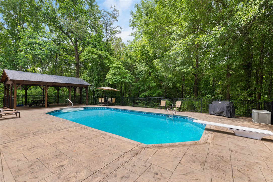 404 South Old Mill Road Seneca, SC 29678 - Photo 28 of 42