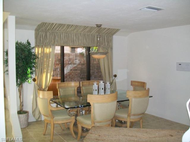 4046 Crayton Road, Unit 1 Naples, FL 34103 - Photo 5 of 8 Gallery Image 5