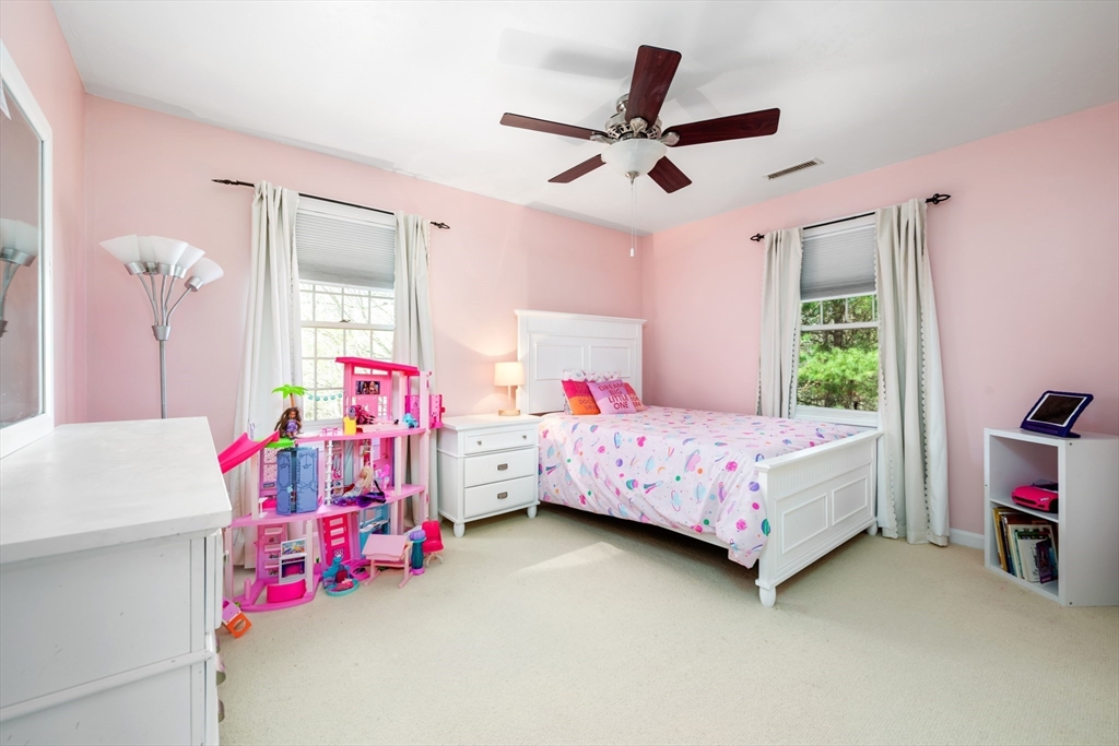 15 Ministers Way Stow, MA 01775 - Photo 16 of 23