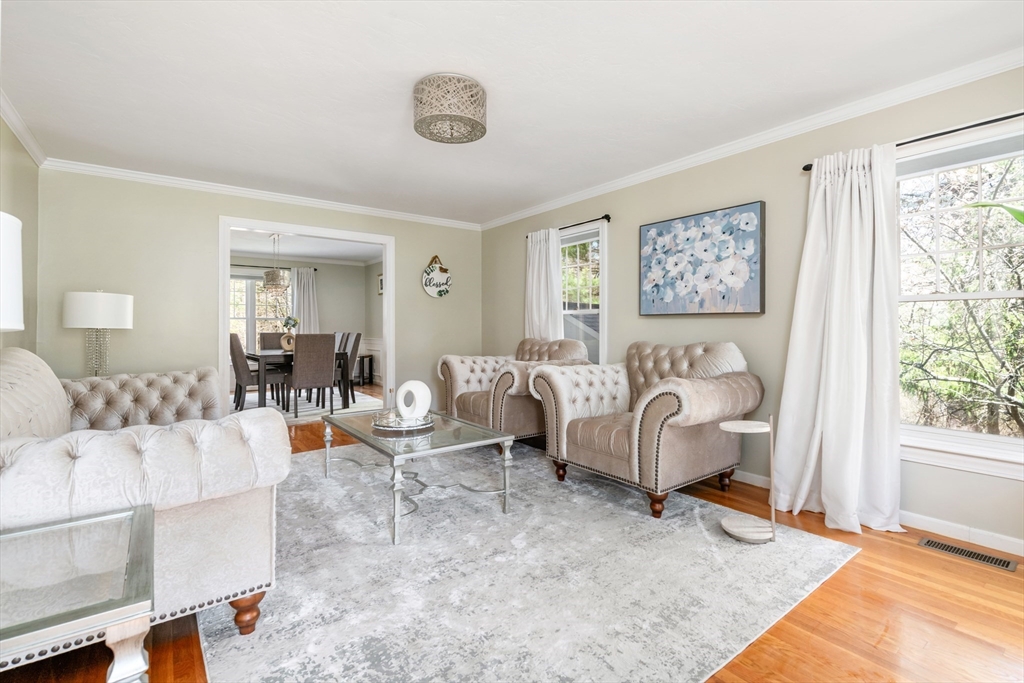 15 Ministers Way Stow, MA 01775 - Photo 4 of 23