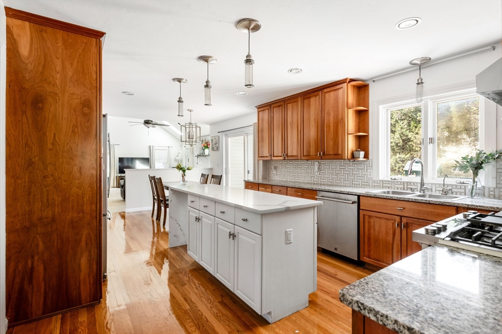 15 Ministers Way Stow, MA 01775 - Photo 6 of 23