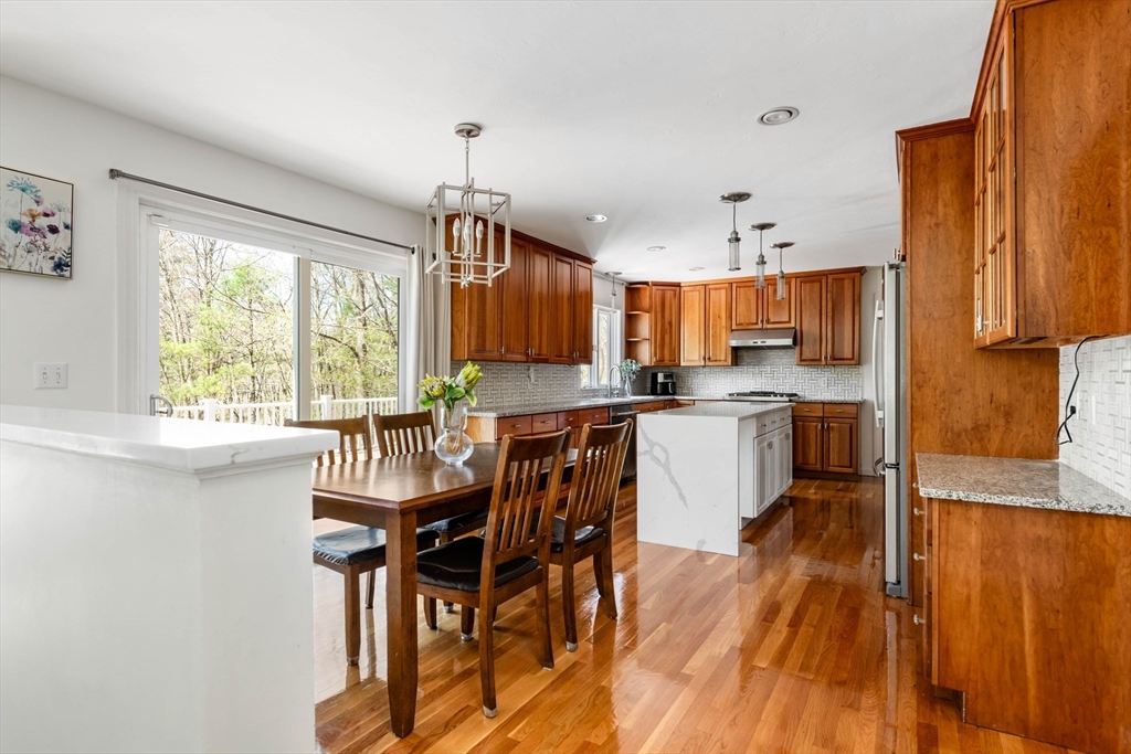 15 Ministers Way Stow, MA 01775 - Photo 8 of 23