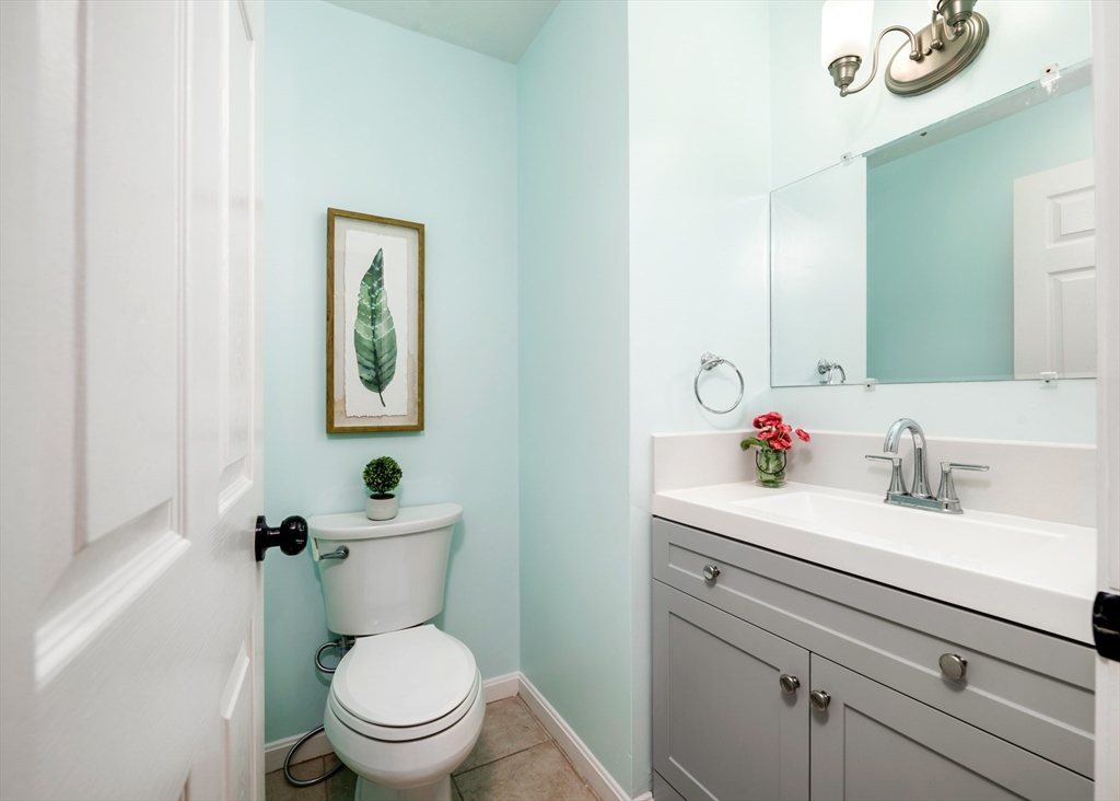 15 Ministers Way Stow, MA 01775 - Photo 10 of 23