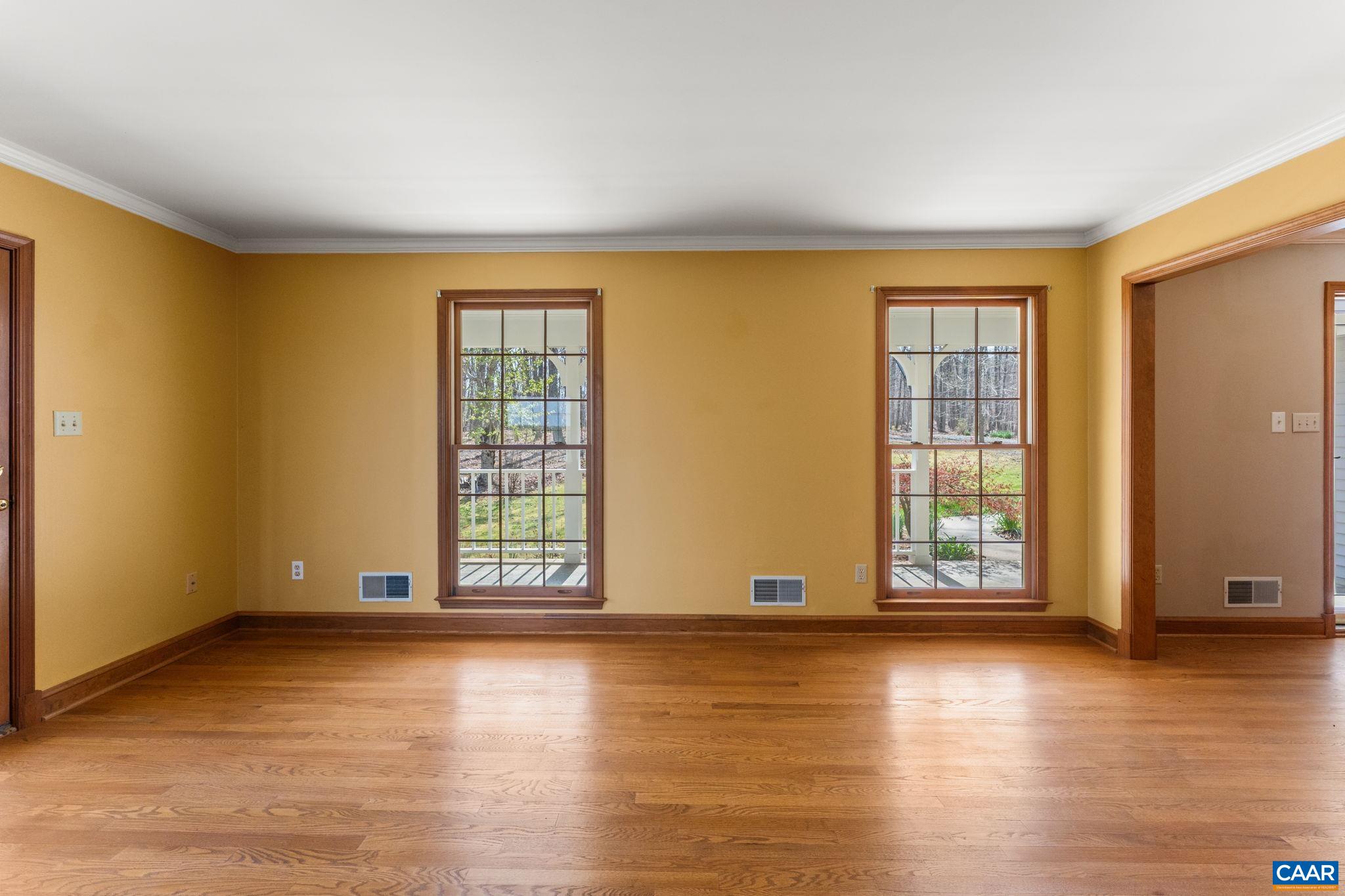 957 Gold Mine Road Fork Union, VA 23055 - Photo 17 of 74 Living Room