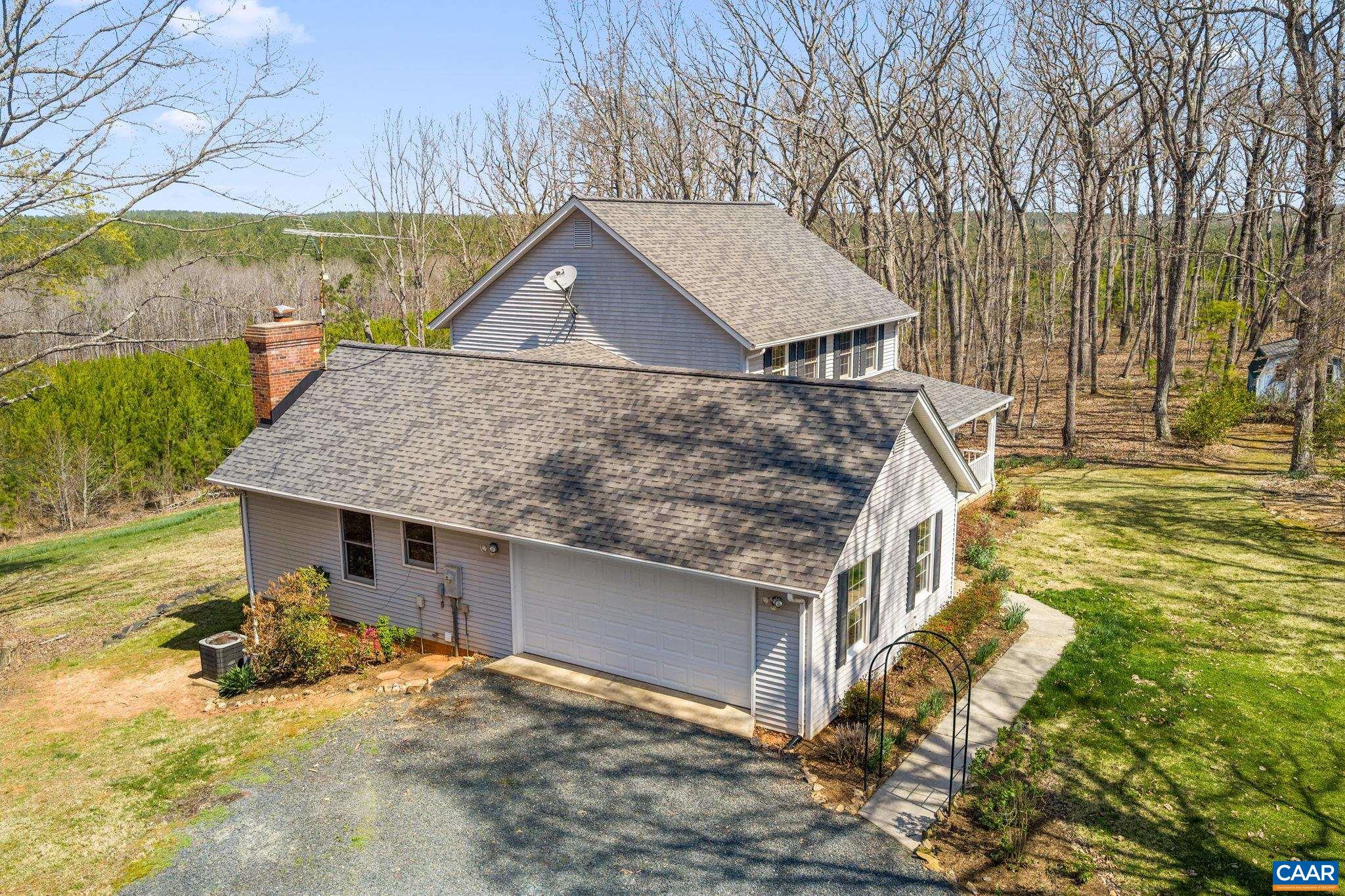 957 Gold Mine Road Fork Union, VA 23055 - Photo 6 of 74 Attached 2 Car Garage