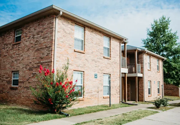 $975 | 112 Ballygar Street, Unit G, Clarksville, TN 37043