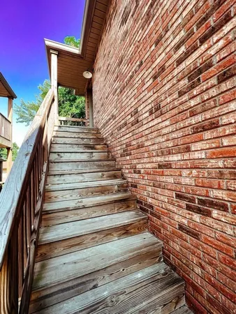 a view of entryway