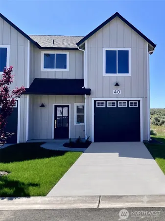 $399,950 | 40 Sussex Court, Sequim, WA 98382
