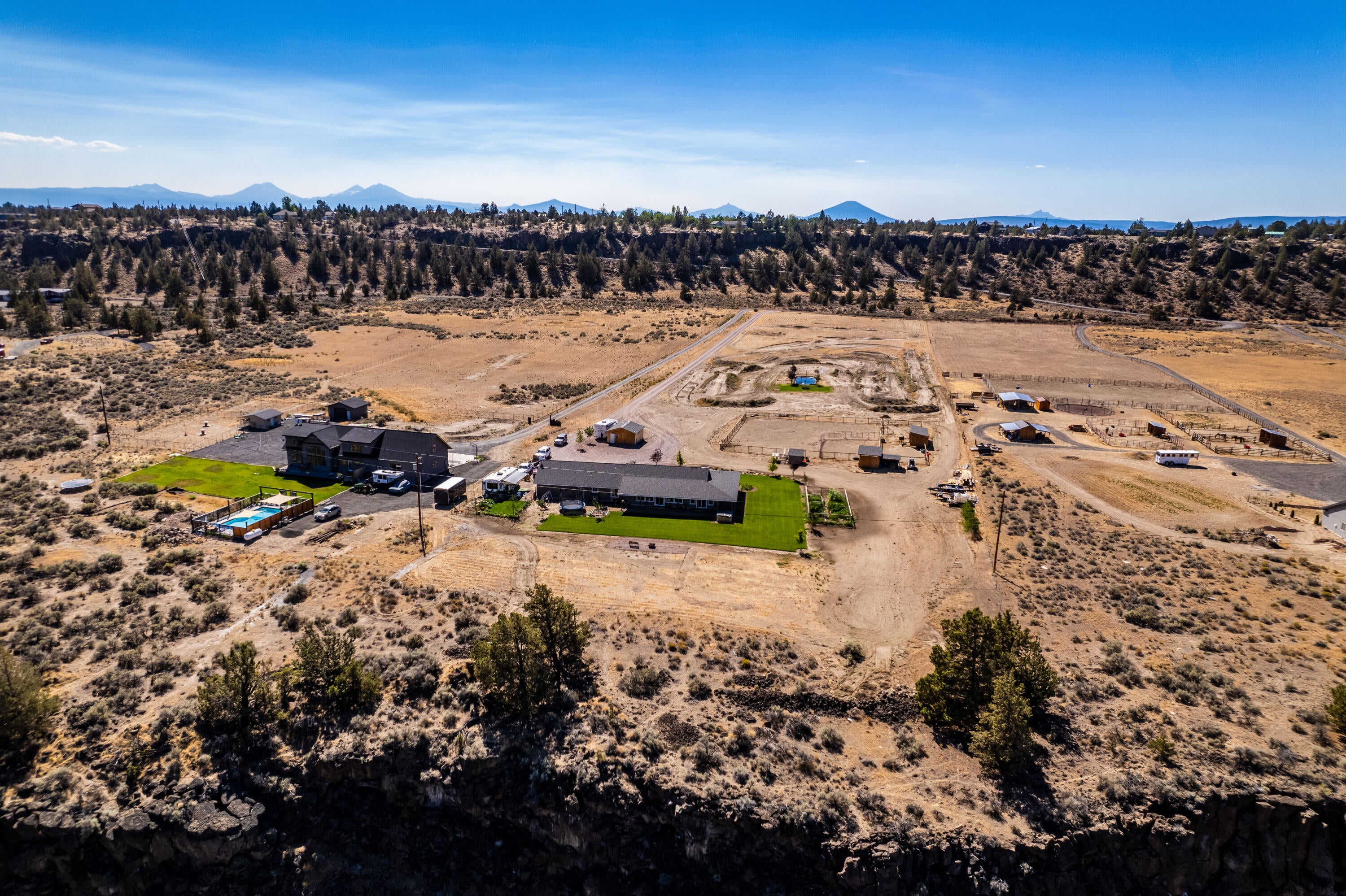 4893 Southwest Trout Road Terrebonne, OR 97760 - Photo 45 of 63 4893 Southwest Trout Rd, Terrebonne-61