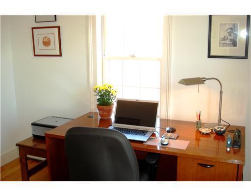 622 Castine Road Castine, ME 04421 - Photo 11 of 12 Den/Family/Great Room.