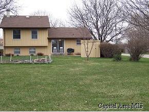 116 Neptune Villa Springfield, IL 62703 - Photo 3 of 7 Gallery Image 3