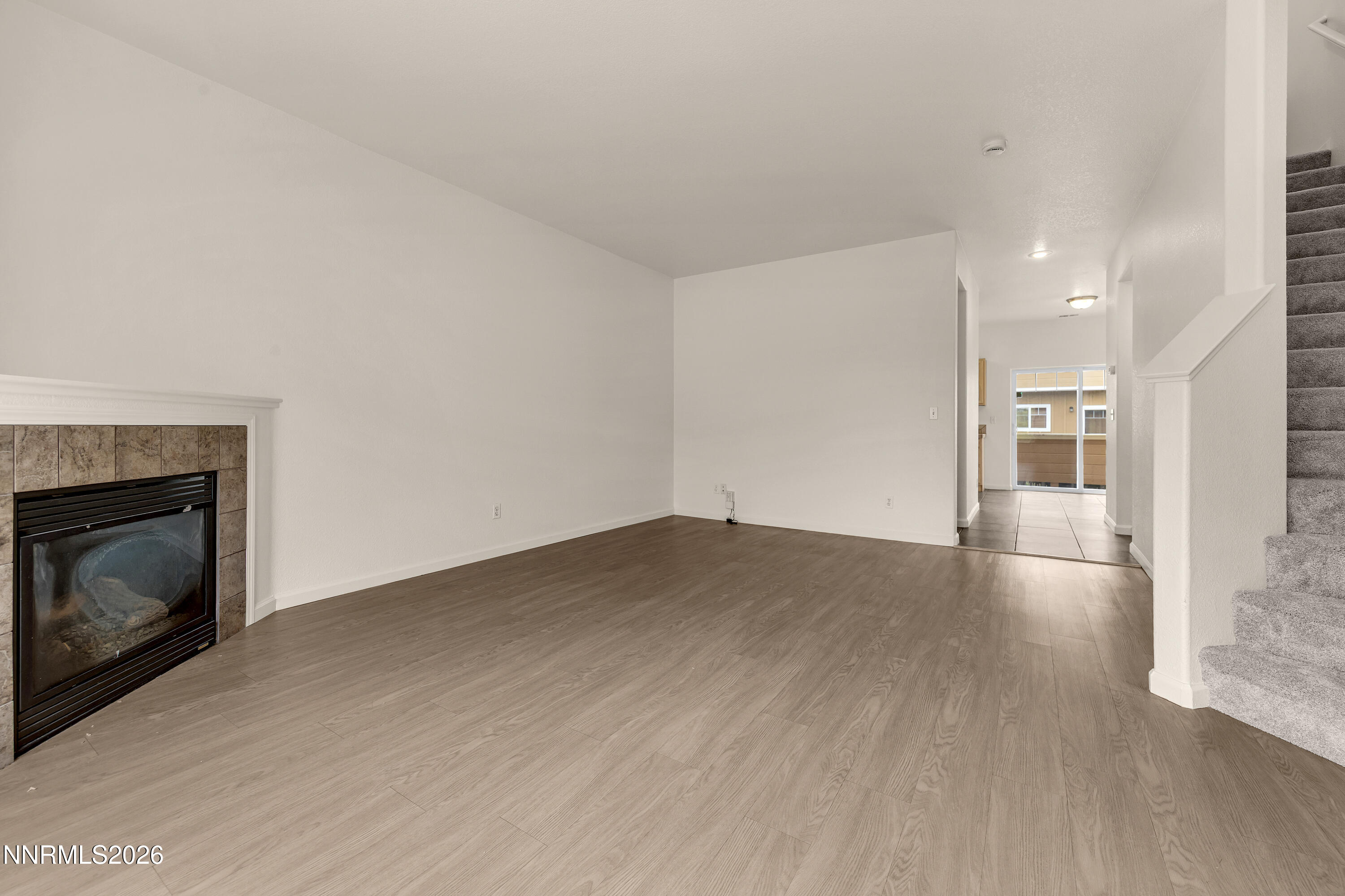 335 Dawson Jacob Ln. Reno, NV 89503 - Photo 2 of 34 DawsonJacob335-002