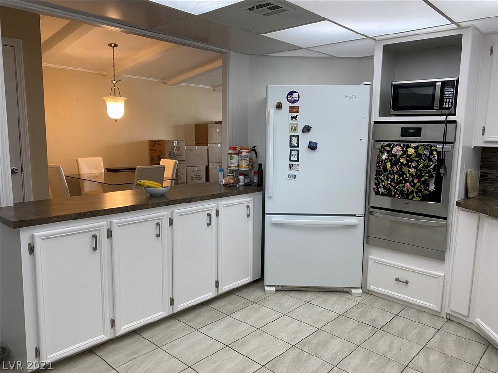 5041 Ridge Drive Las Vegas, NV 89103 - Photo 4 of 26 Gallery Image 4