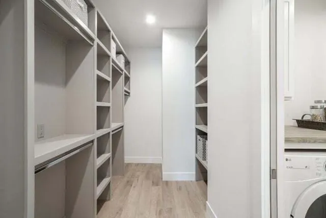 $900,000 | 4575 Ada Grove Southeast, Ada, MI 49301