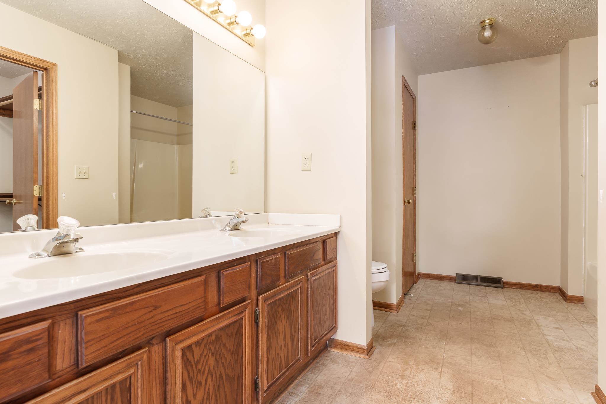 1277 Butler Road Rockford, IL 61108 - Photo 18 of 27 Gallery Image 18