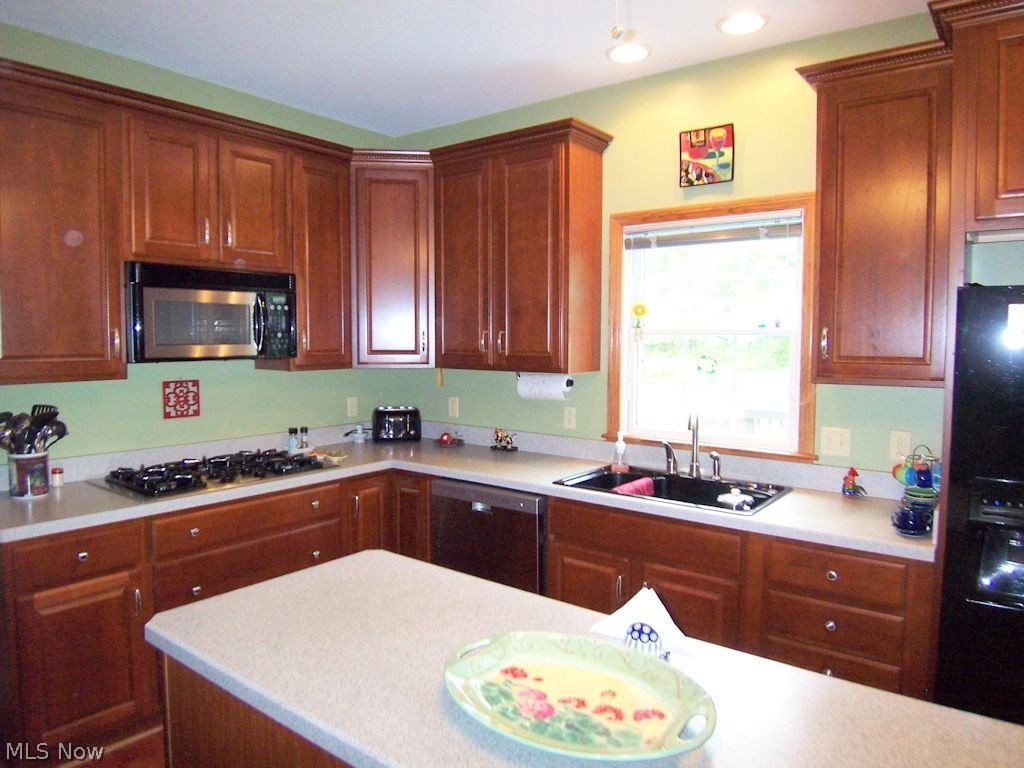 4546 South Raccoon Road Canfield, OH 44406 - Photo 12 of 29 Gallery Image 12