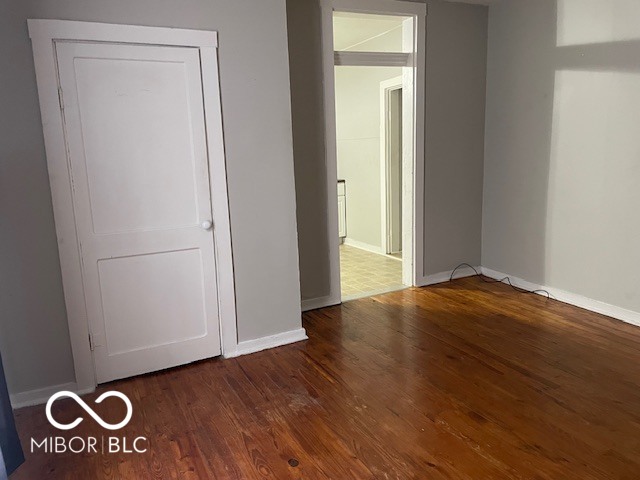 1331 Sycamore Street Columbus, IN 47201 - Photo 7 of 10