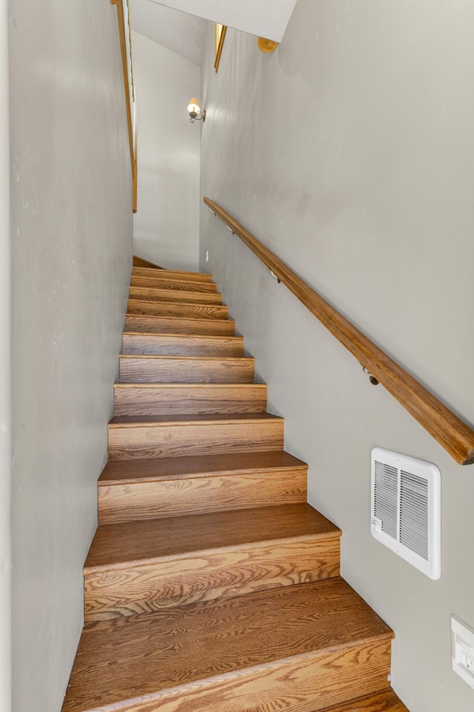 13810 Shadow Ridge Drive McCall, ID 83638 - Photo 15 of 31 Stairs to the garage and studio